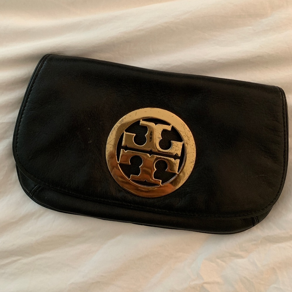 Tory Burch Black and Gold Logo Clutch With Chain